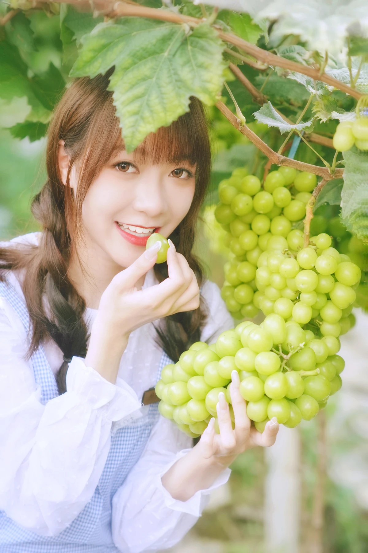 [YITUYU] 2023.02.04 Vol.2969 The joy of harvest in the vineyard duck duck#[24P]-9