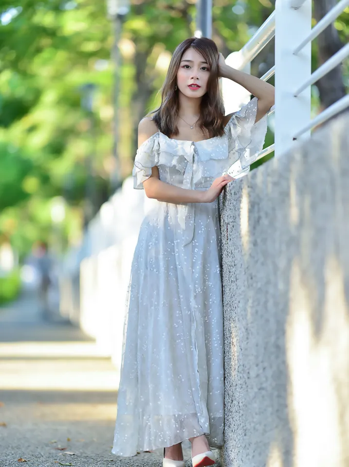 [Mzsock] NO.200 vivi Cao Yuanyuan suspender high-slit long skirt with high heels and beautiful legs street photography#[105P]-49